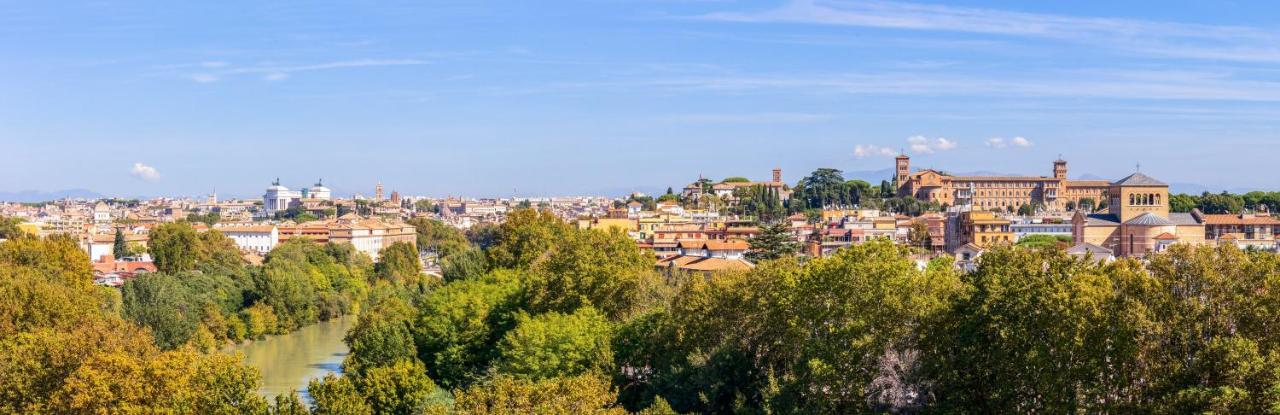 Penthouse With A Panoramic Rooftop In Trastevere With Seasonally Jacuzzi Rzym Zewnętrze zdjęcie